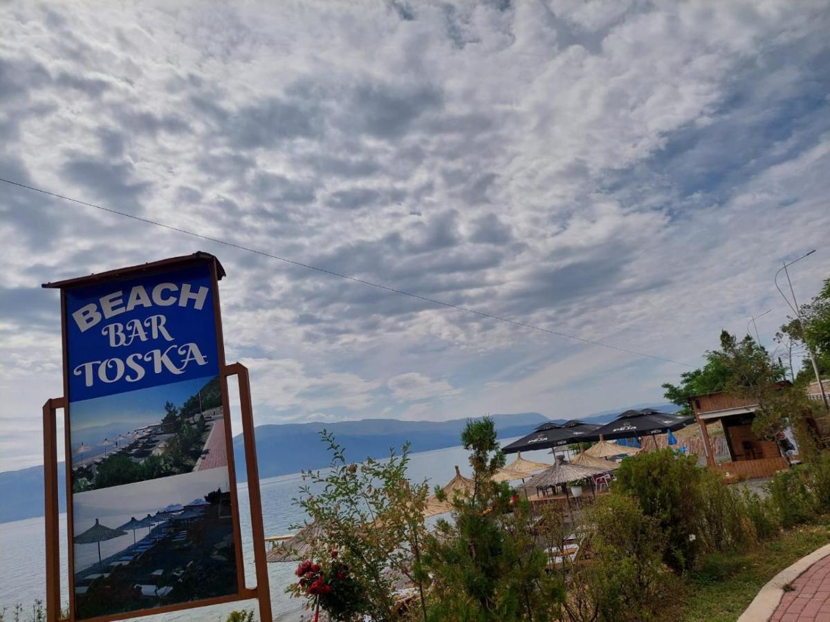 Hotel Vila Toska Piskupat Экстерьер фото